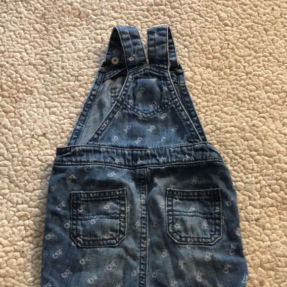 6-12m overalls - Picture 4 of 5